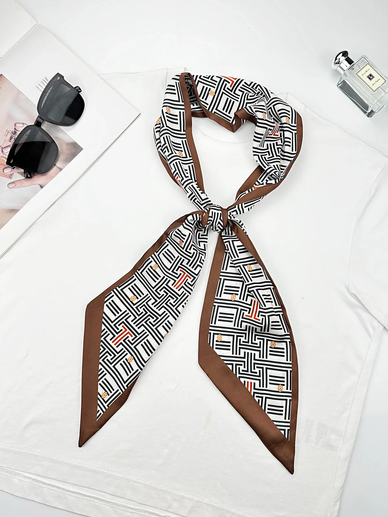 Bufandas de seda ajustadas geo - Ribbon Bow Gift reseña y precio